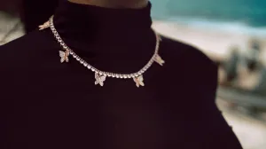 Butterflies Tennis Necklace in Double Pink