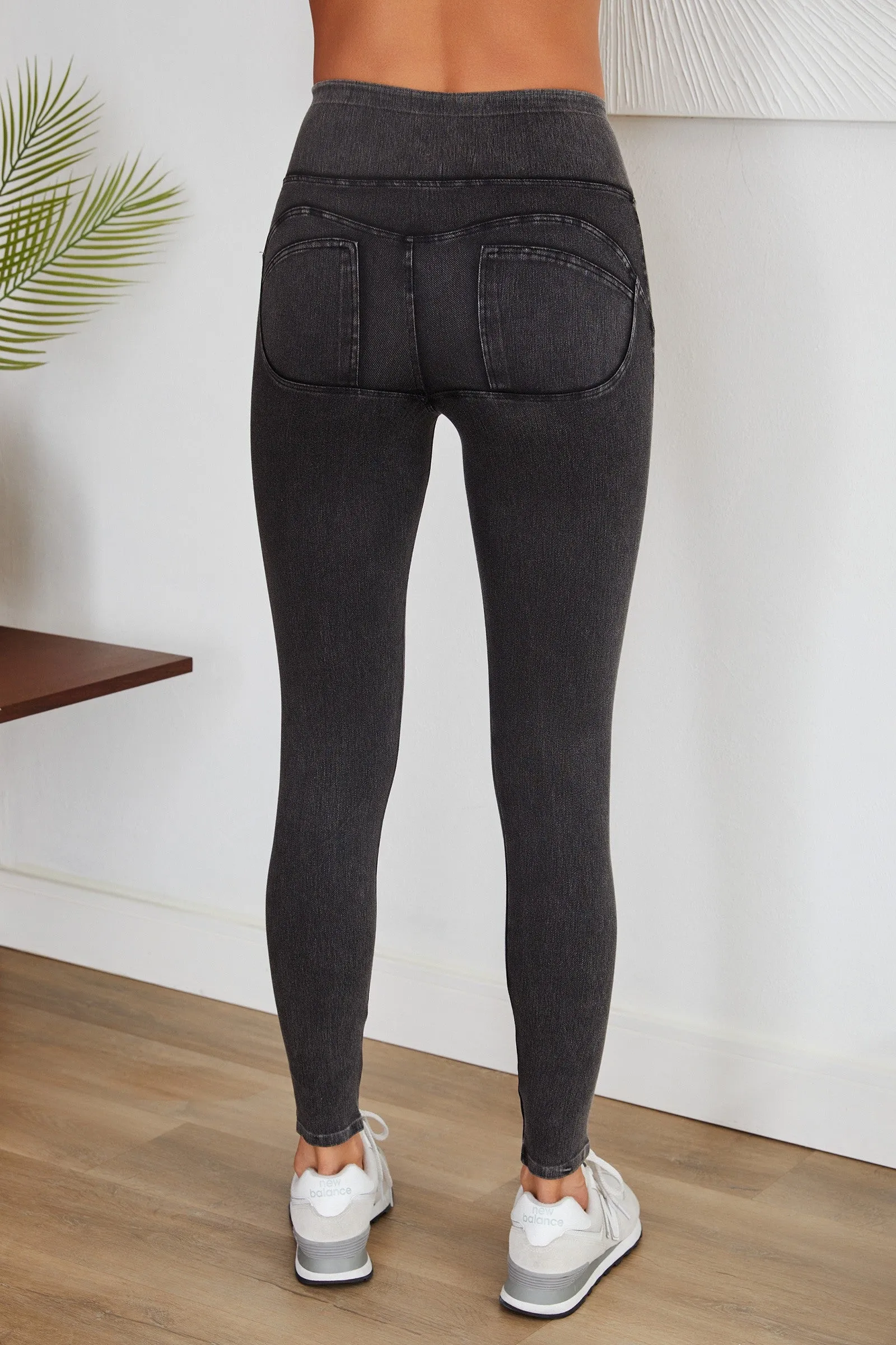 Charcoal Denim Italian Leggings 1/15/25 8925