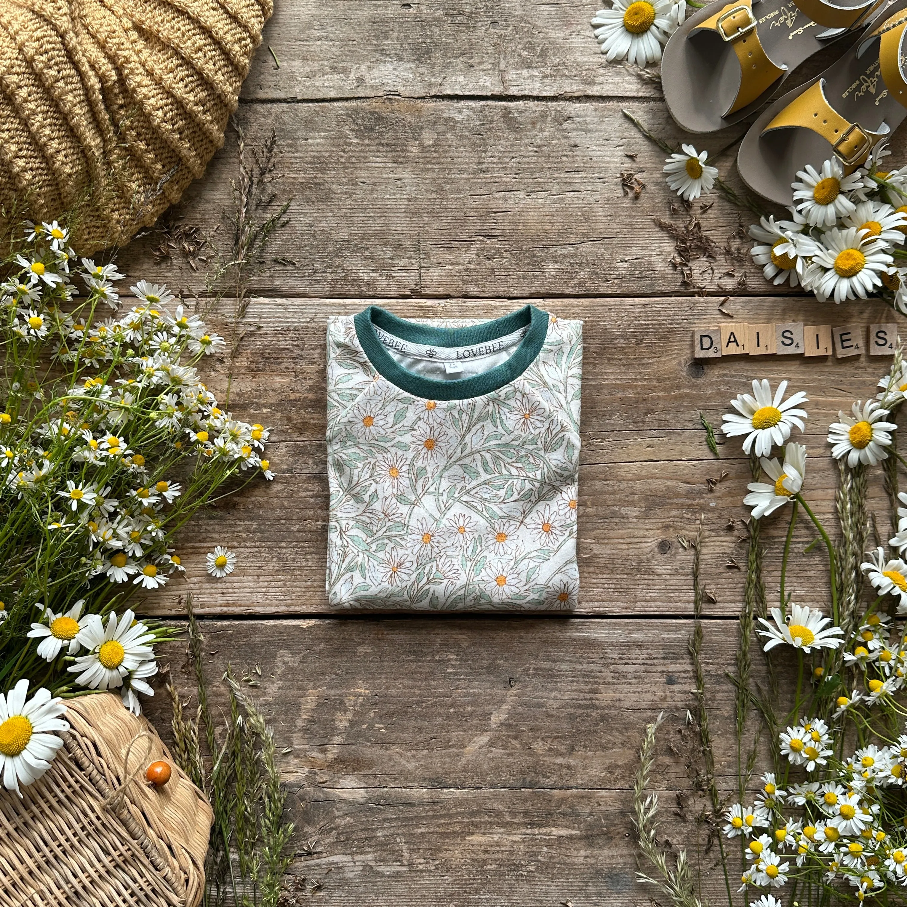 Daisies Long Top