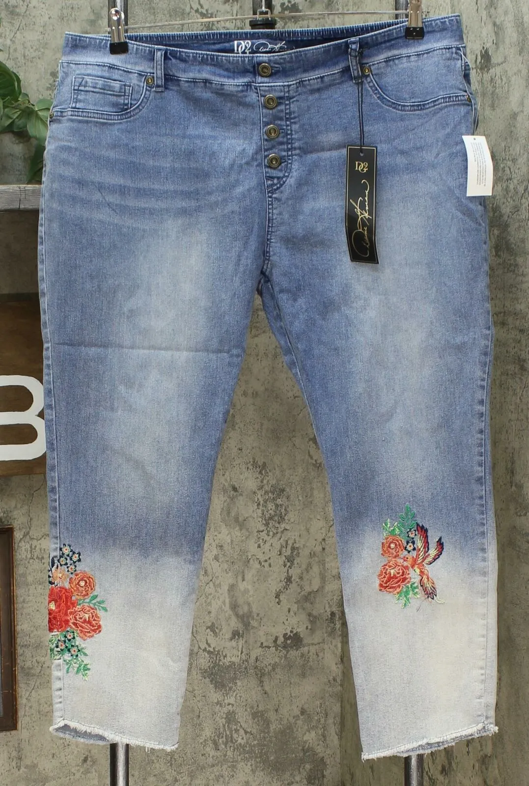 DG2 by Diane Gilman Women's Petite Embroidered Pull On Exposed Button Jeans