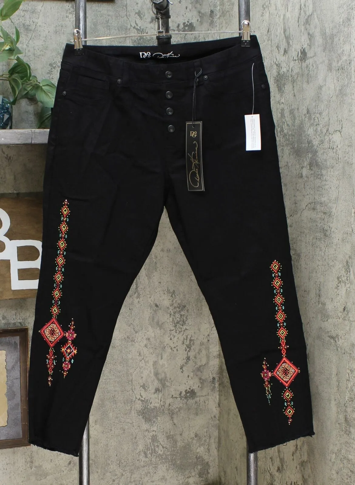 DG2 by Diane Gilman Women's Petite Embroidered Pull On Exposed Button Jeans