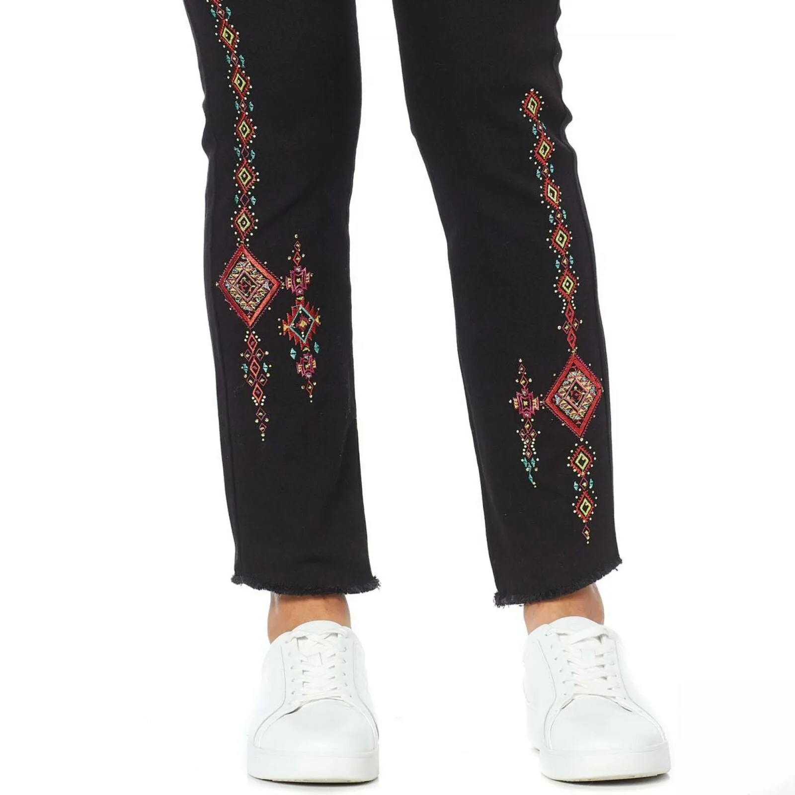 DG2 by Diane Gilman Women's Petite Embroidered Pull On Exposed Button Jeans