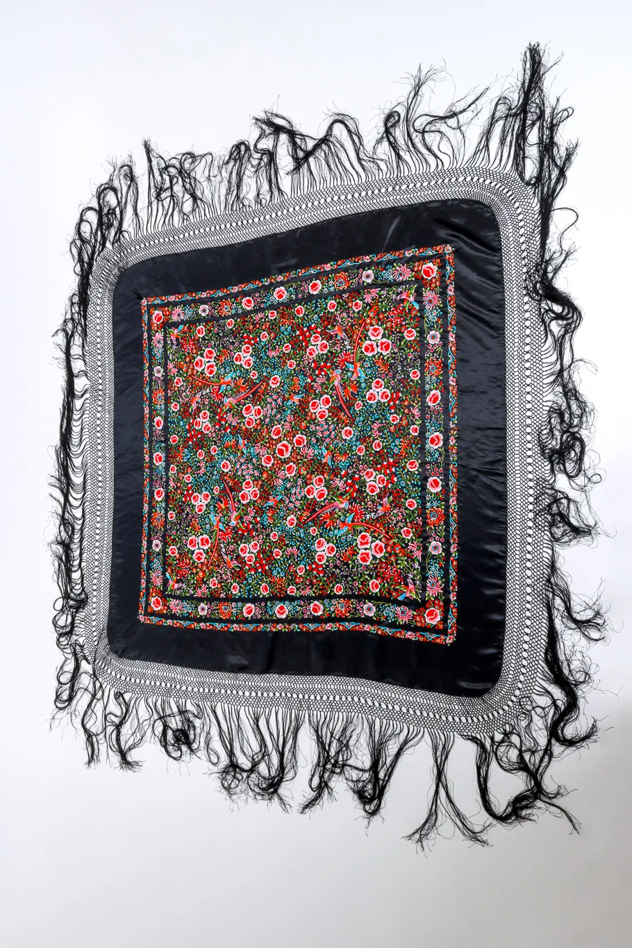 Embroidered Floral Fringe Piano Shawl
