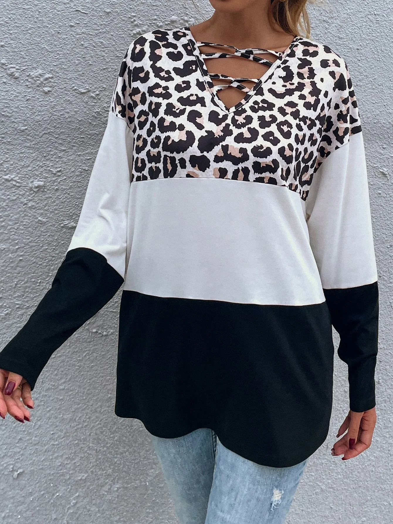 KittenAlarm - Women's milk silk leopard print black and white stitching V-neck loose long-sleeved t-shirt