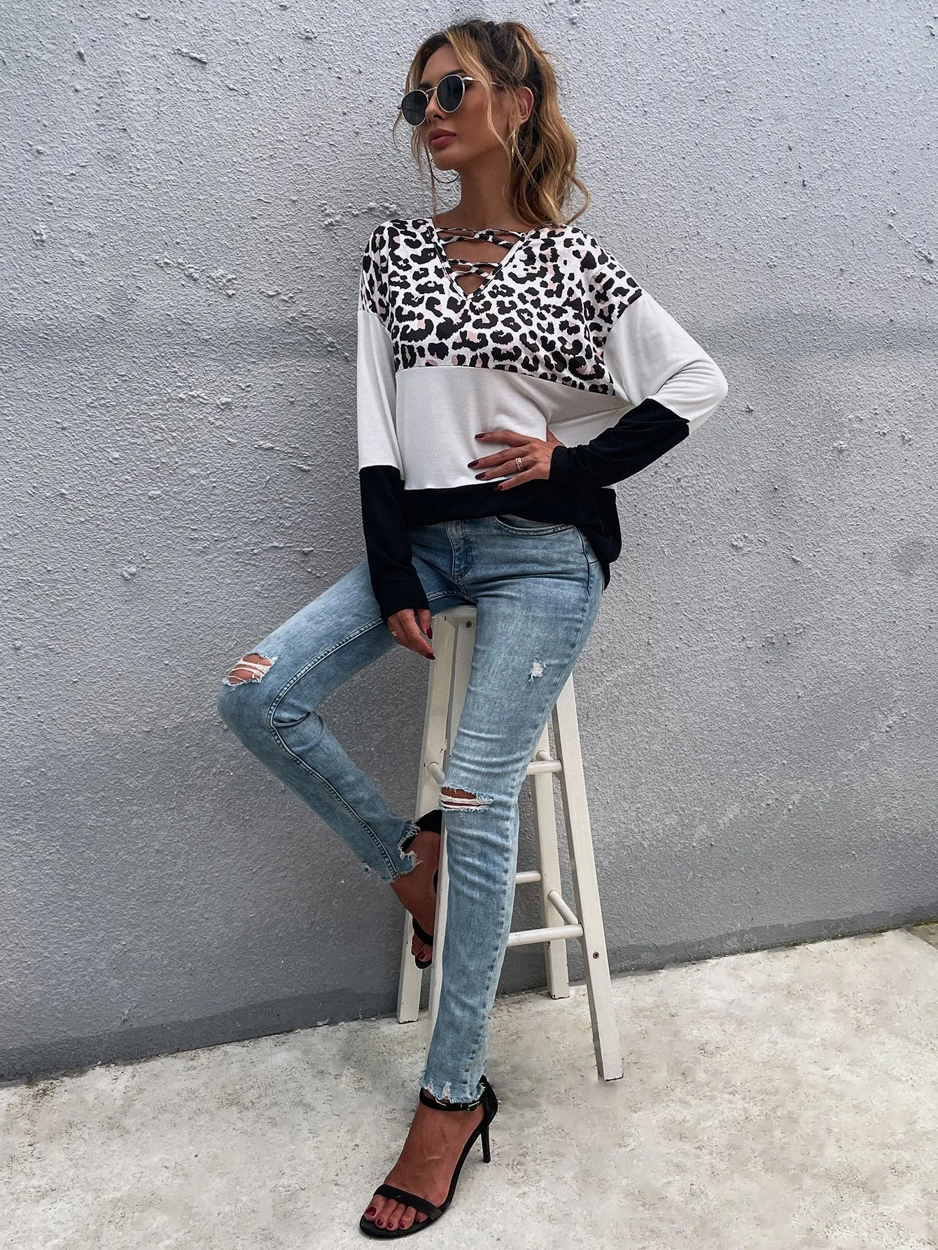 KittenAlarm - Women's milk silk leopard print black and white stitching V-neck loose long-sleeved t-shirt