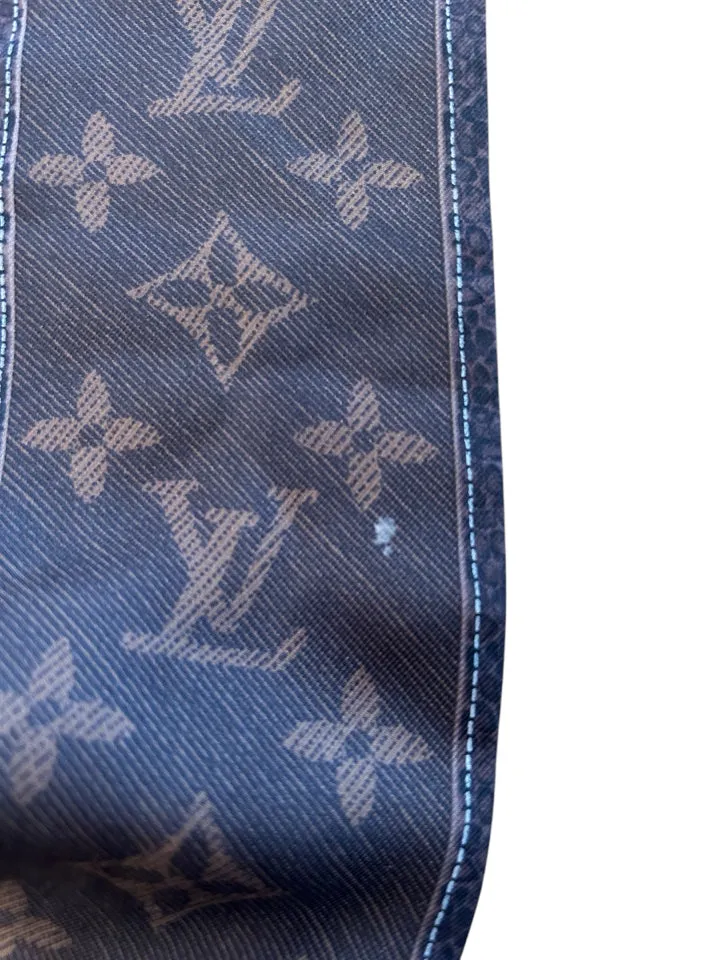 Louis Vuitton Chance Twilly Scarf