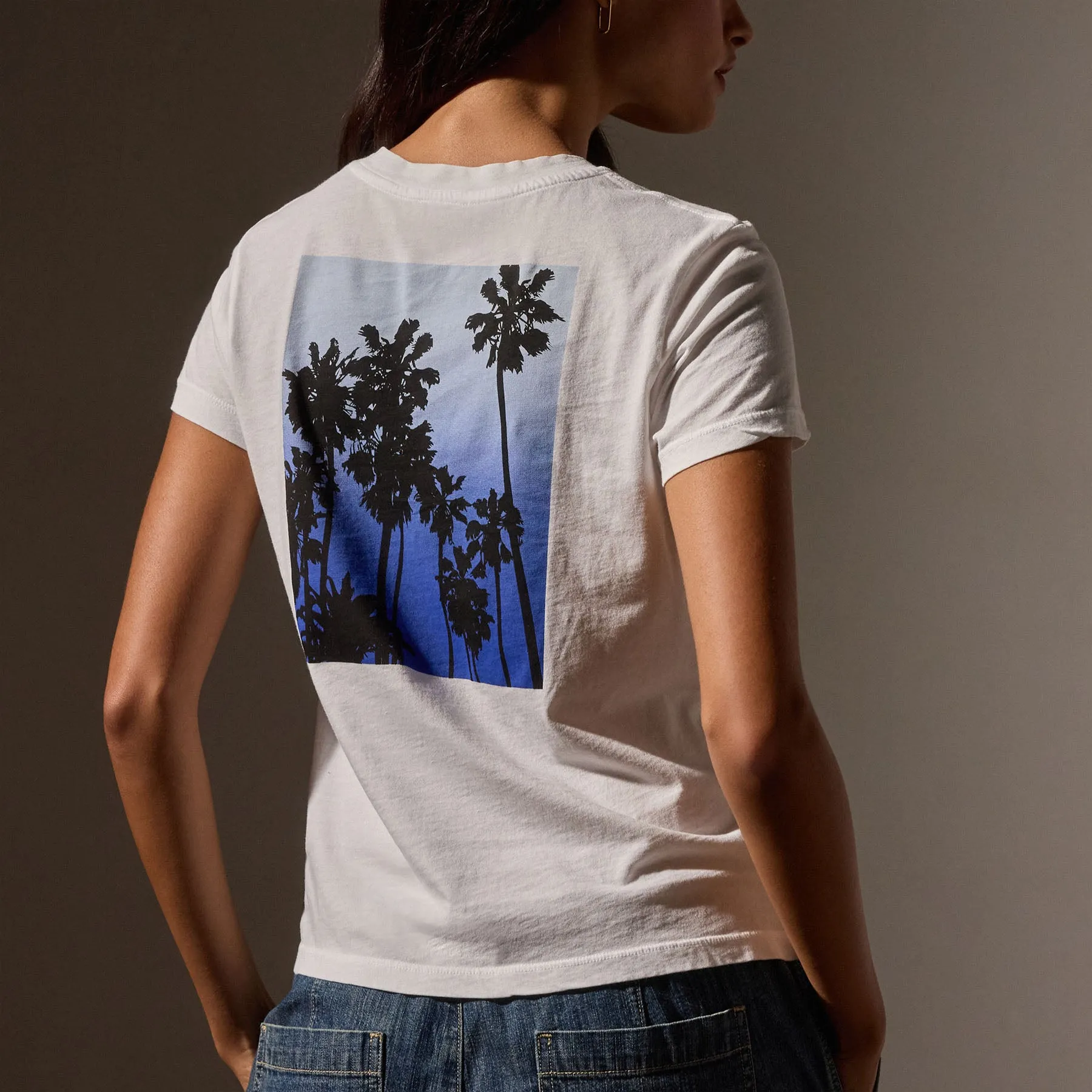 Ombrè Palms Graphic Tee - White/Blue