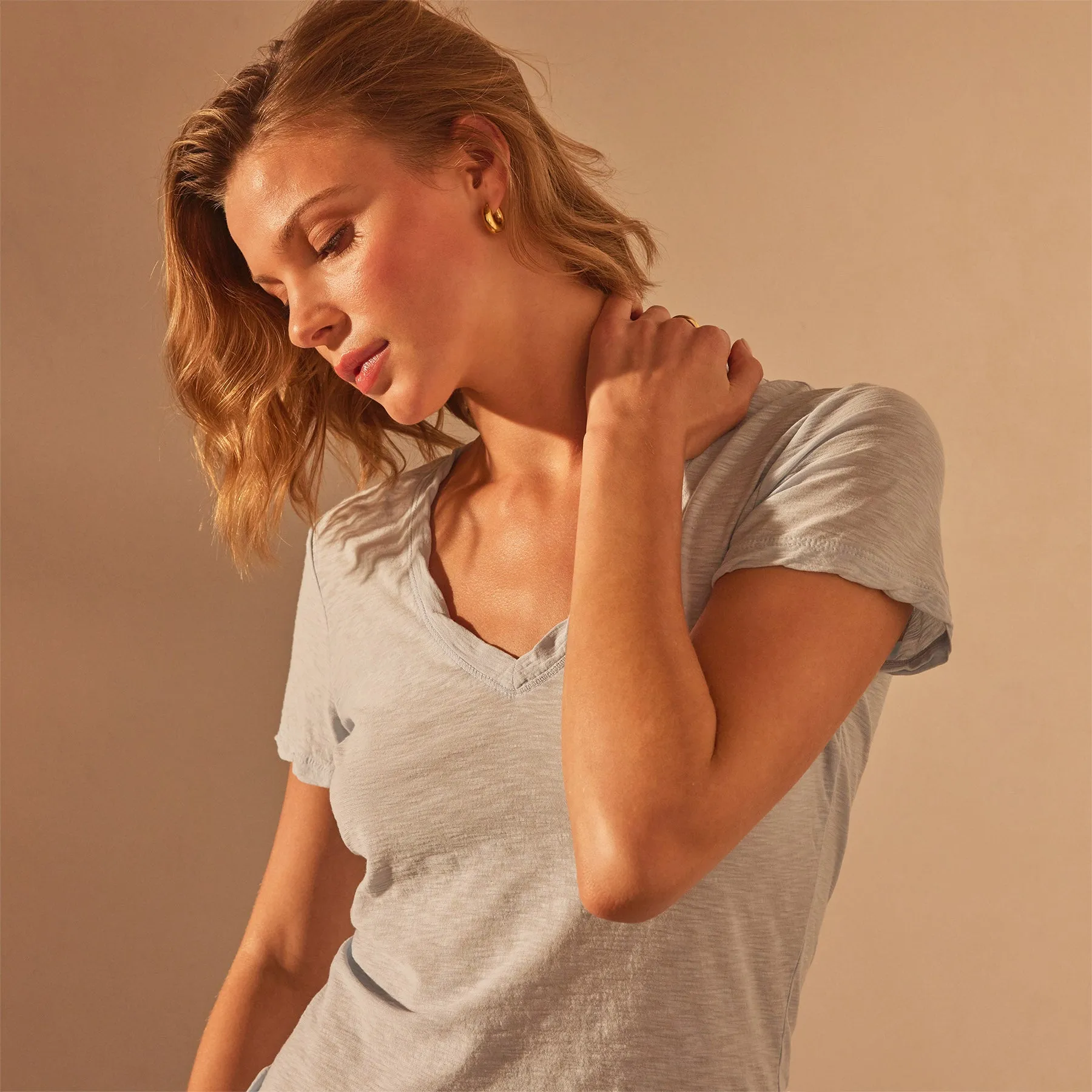 Sheer Slub Casual V Neck - Open Sky