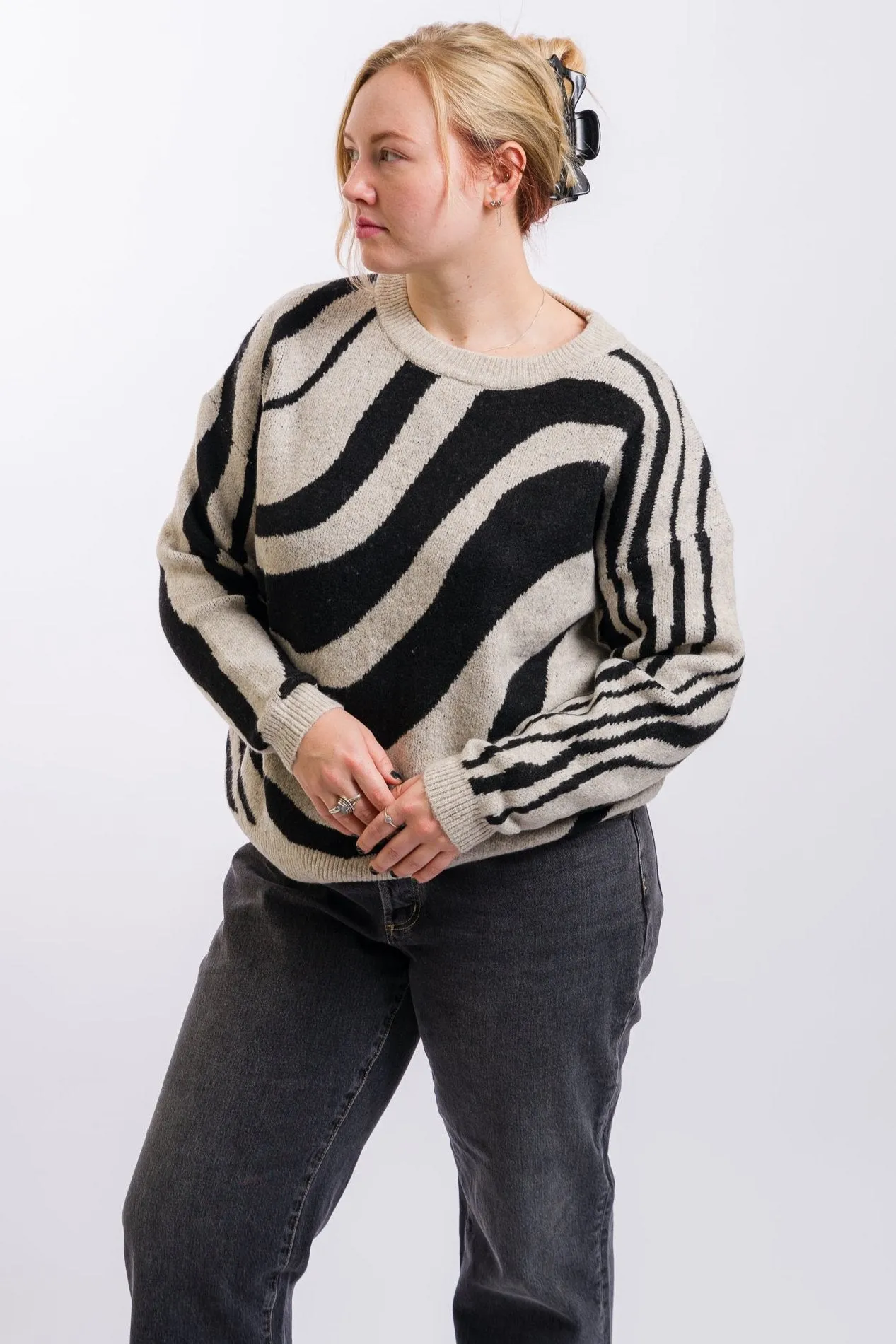 The Workshop Long Sleeve Knit Pullover Sweater - Black/Grey