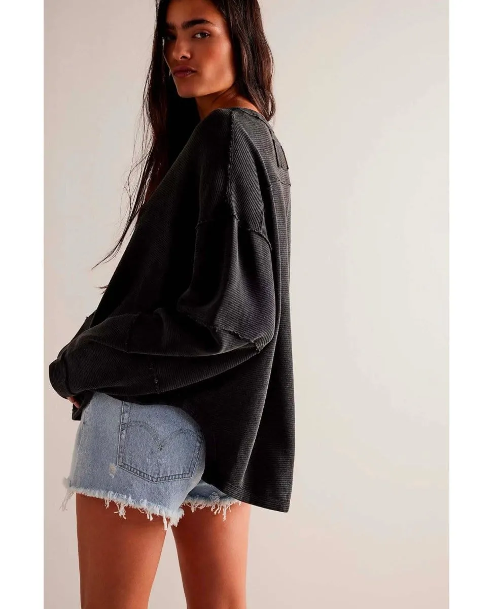 Total Eclipse Long Sleeve Tee in Black