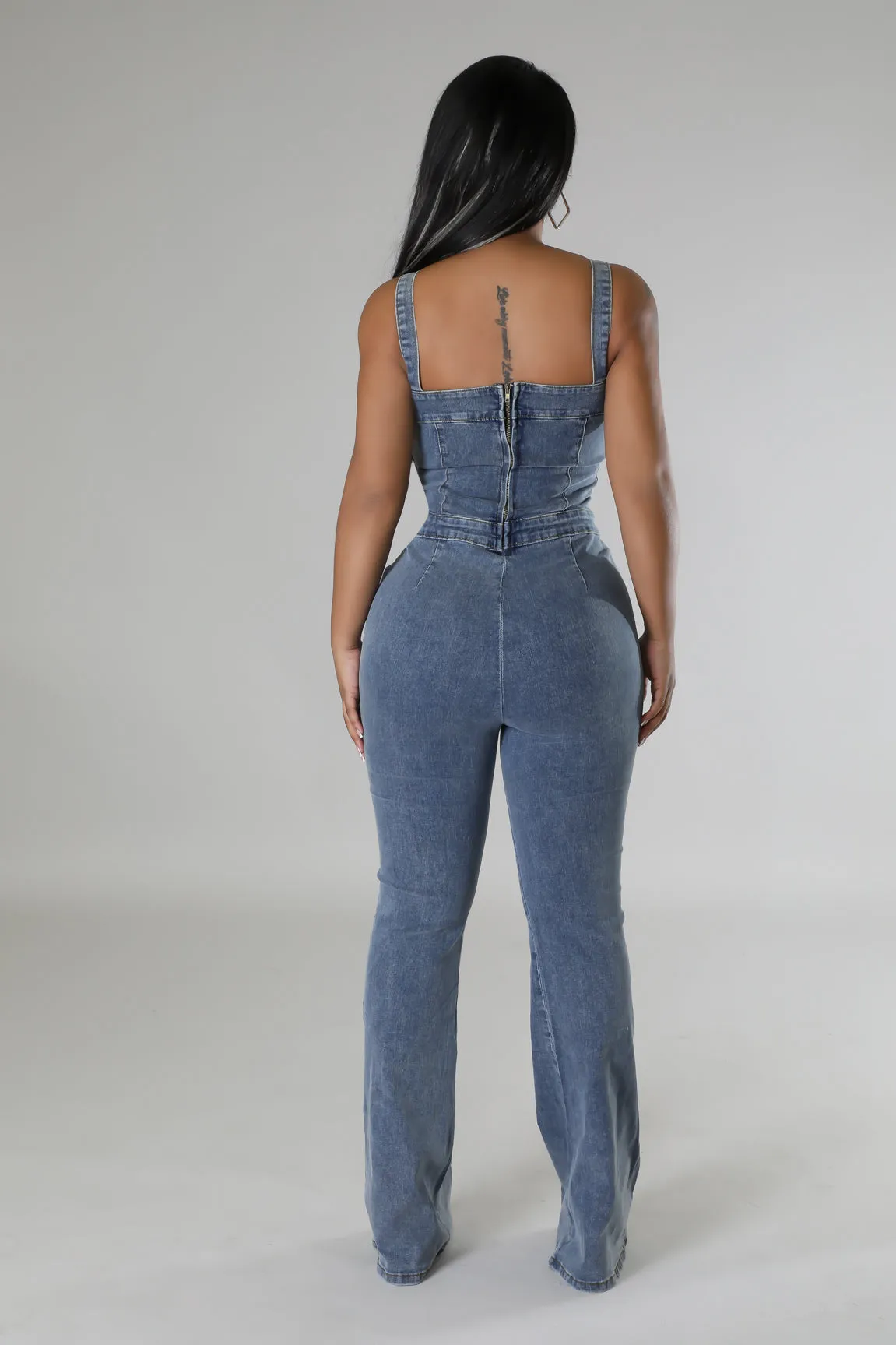 Women's Denim Sleeveless Straps Button detailed Wide-leg Blue Jumpsuit
