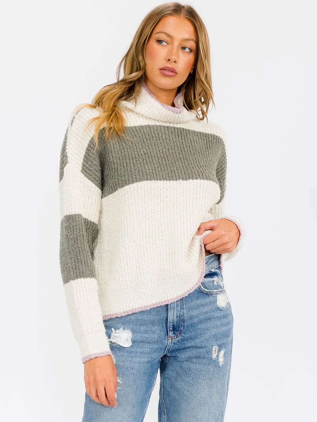WOMEN'S LONG SLEEVE COLORBLOCK STRIPES TURTLE NECK PULLOVER SWEATER