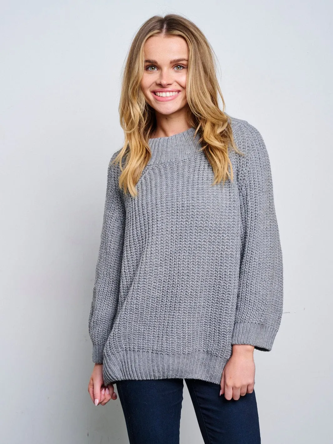 WOMEN'S LONG SLEEVE KNITTED PULLOVER SWEATER