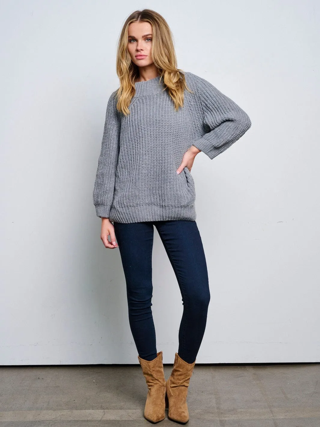 WOMEN'S LONG SLEEVE KNITTED PULLOVER SWEATER