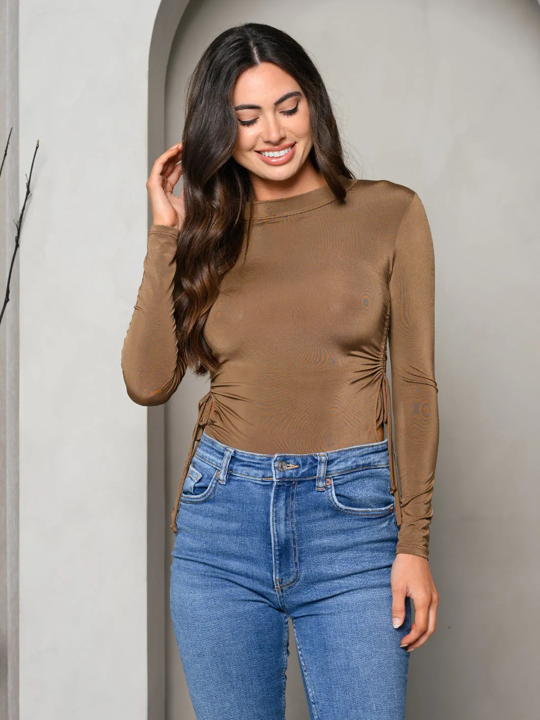 WOMEN'S LONG SLEEVE SIDE RUCHED CUT OUT BODYSUIT