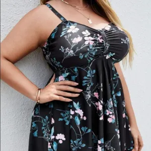 Women's Plus Size Tankini Swimwear Top