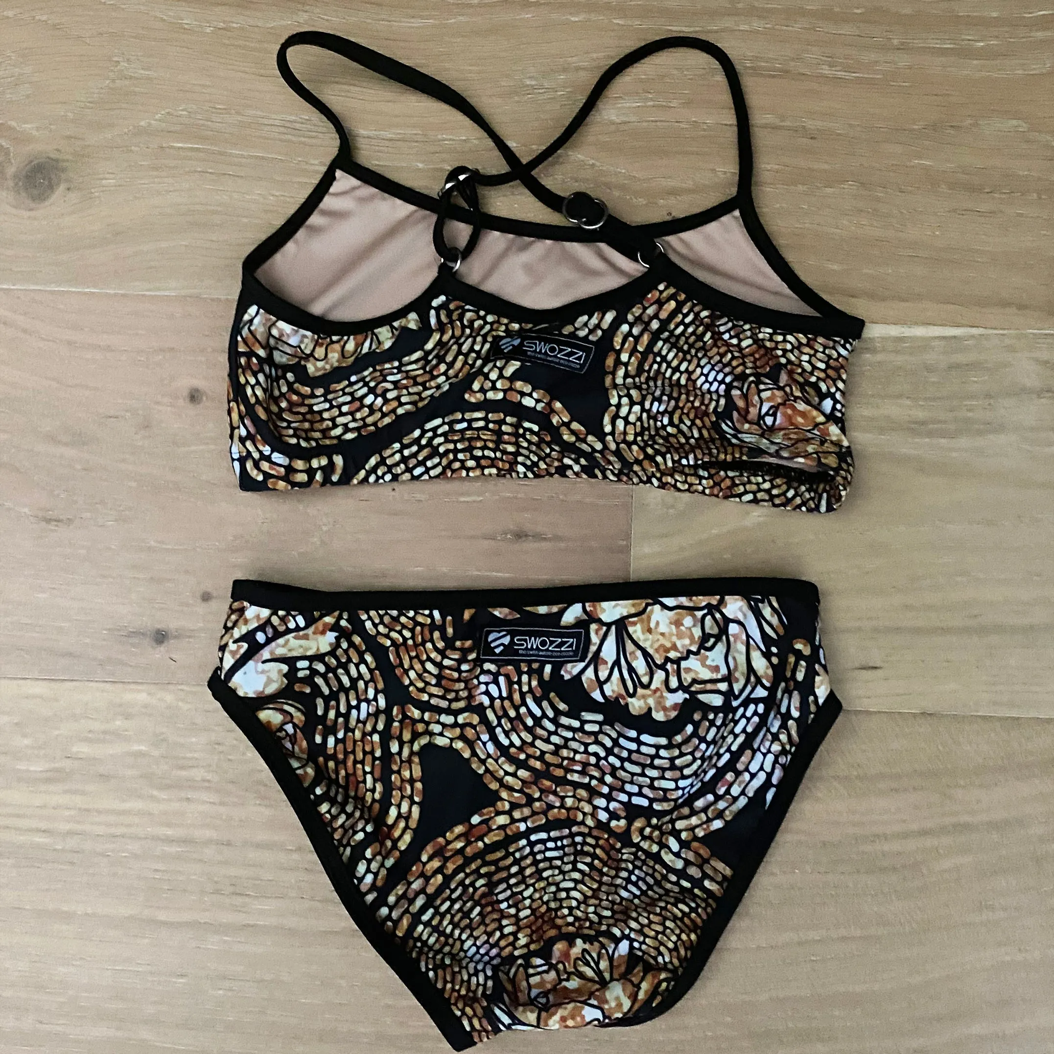 Women's Sports Bikini Deer Hunt
